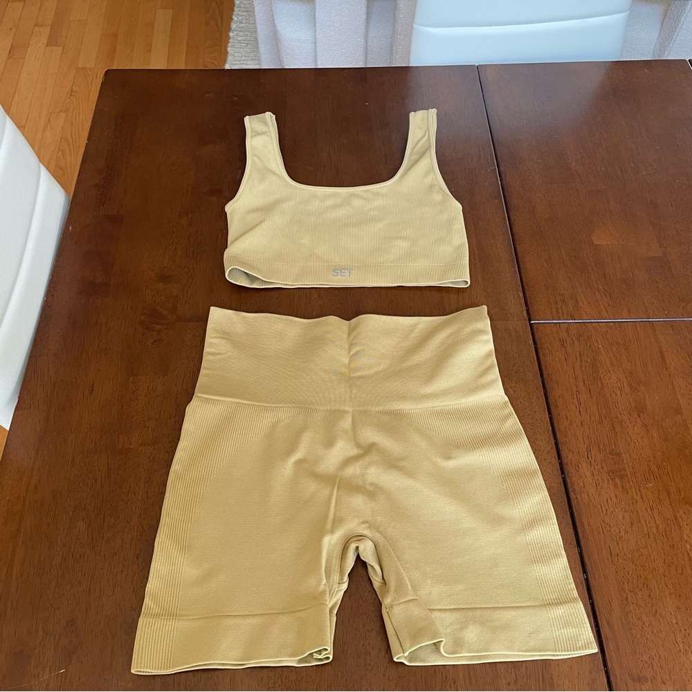 SET Active Sculptflex Set in Cider (Golden Yellow) Size Small - Picture 3 of 8